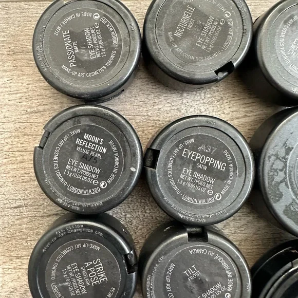 Bundle of Mac eyeshadows - Picture 4 of 6